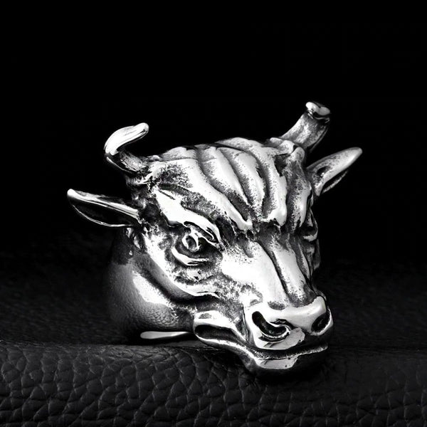 silver ring of a bull's head