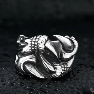 silver ring of a dragon claw