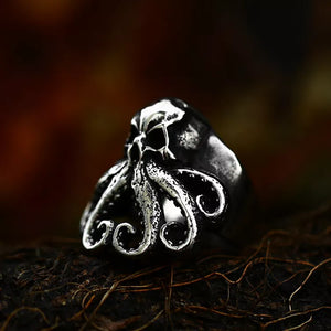 silver ring of octopus skull and tentacles