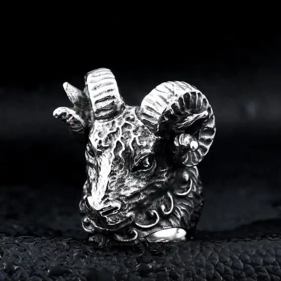 silver ring of ram's head